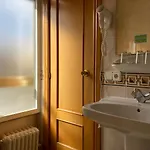 Condal Отель 2*