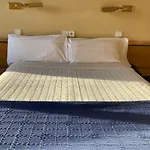 Condal Отель 2*