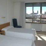 Отель Condal Саламанка