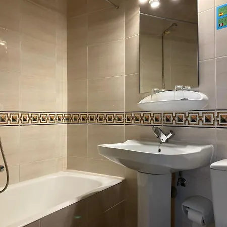 Отель Condal